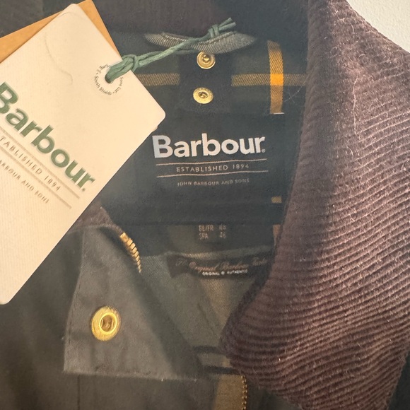 Barbour Long Beadnell (Olive) - Picture 4 of 5